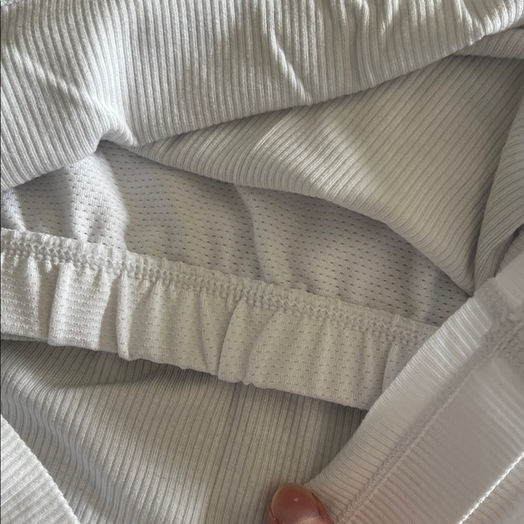 Yogalicious Crop Top Set - Picture 4 of 8